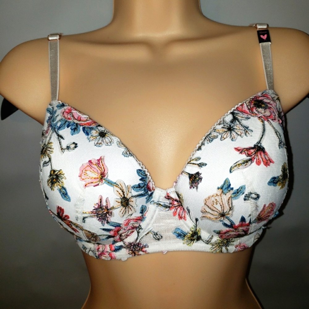 Victoria Secret Lightly Lined Demi Bra